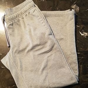 Nike therma fit sweatpants
